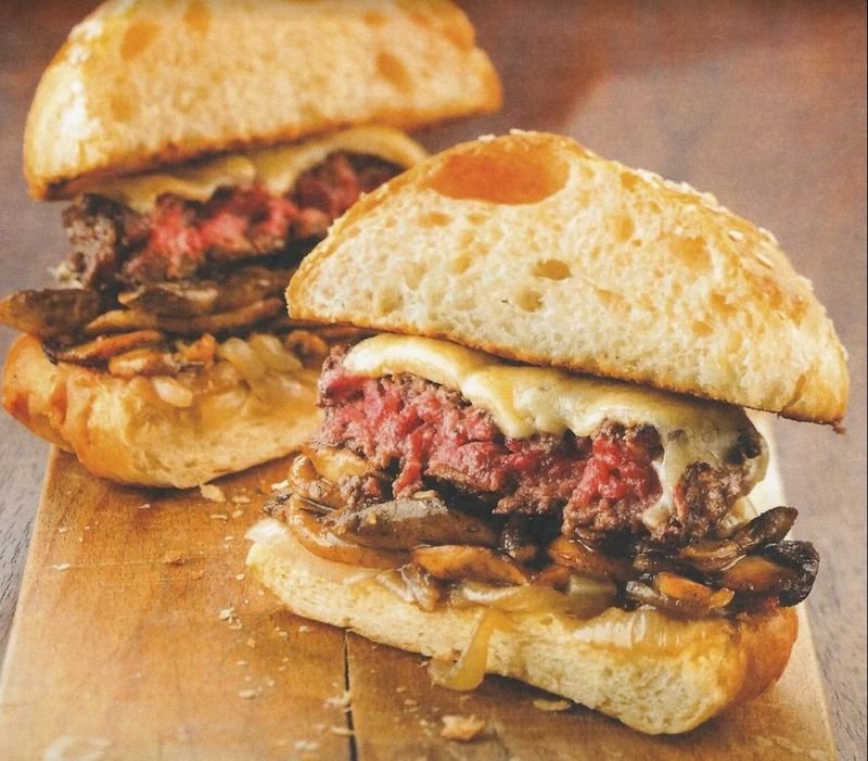 Salle du Camion qui Fume, rue Grégoire de Tours